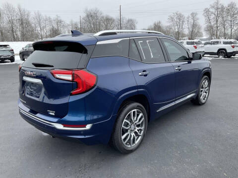 2023 GMC Terrain Denali