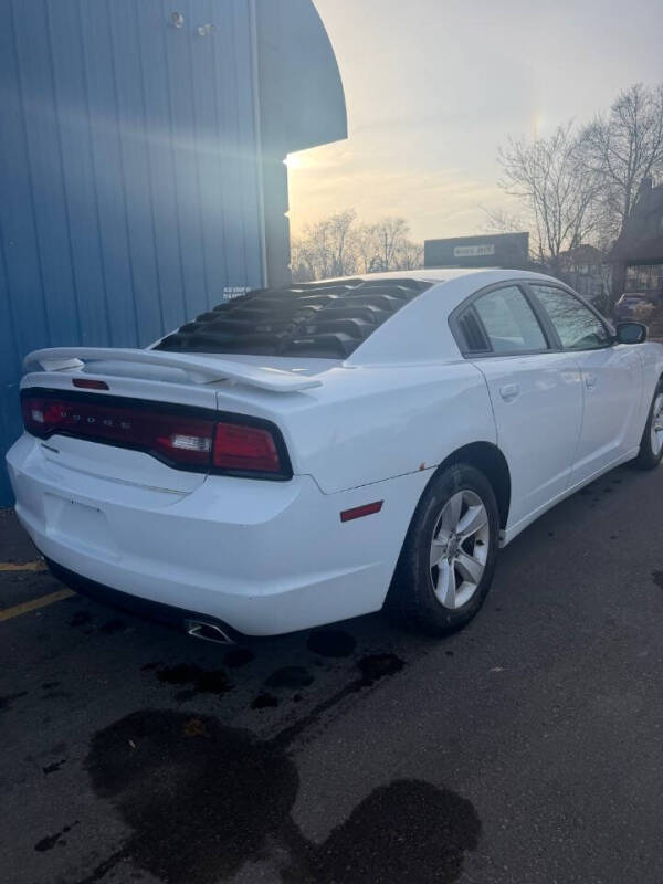 2011 Dodge Charger SE