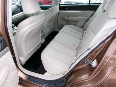 2011 Subaru Legacy 2.5i