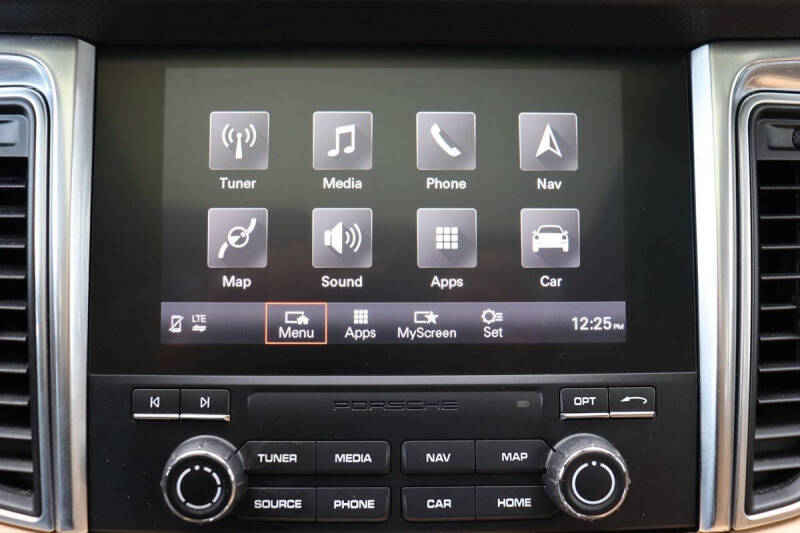 2017 Porsche Macan S