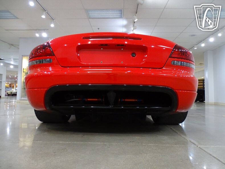 2003 Dodge Viper SRT-10