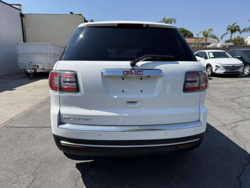 2016 GMC Acadia SLE-1