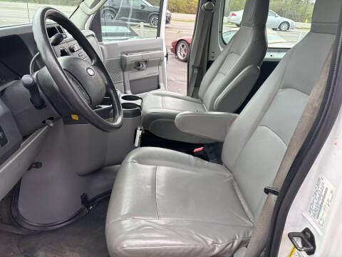 2011 Ford E-Series E-150 XL