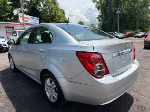 2013 Chevrolet Sonic LT Auto