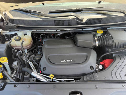2017 Chrysler Pacifica LX