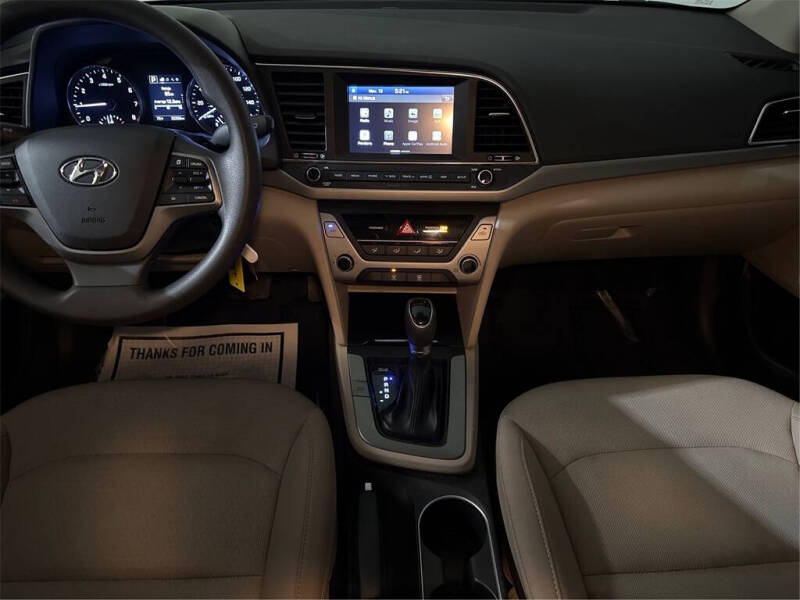 2018 Hyundai Elantra