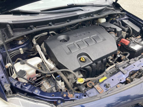 2011 Toyota Corolla LE