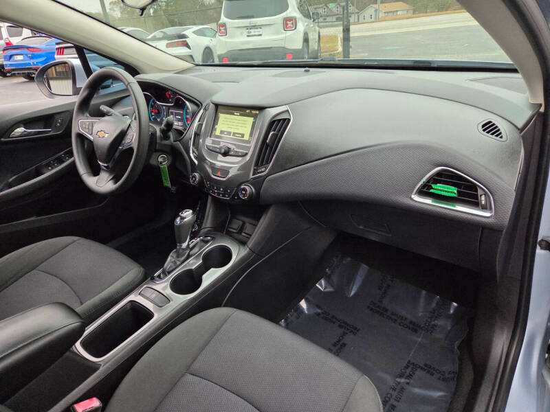 2018 Chevrolet Cruze LT Auto