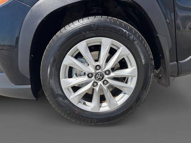 2023 Toyota Corolla Cross LE