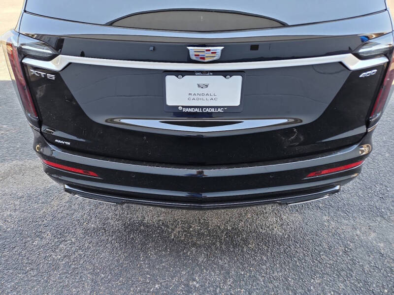 2025 Cadillac XT6 Sport