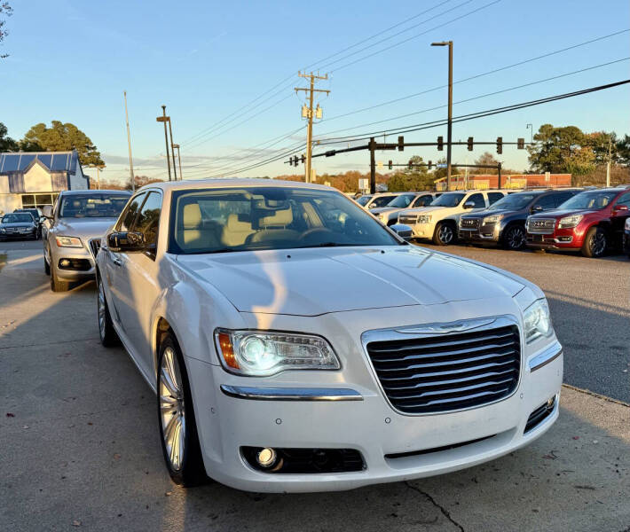 2014 Chrysler 300 C