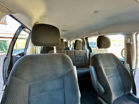 2016 Dodge Grand Caravan American Value Package