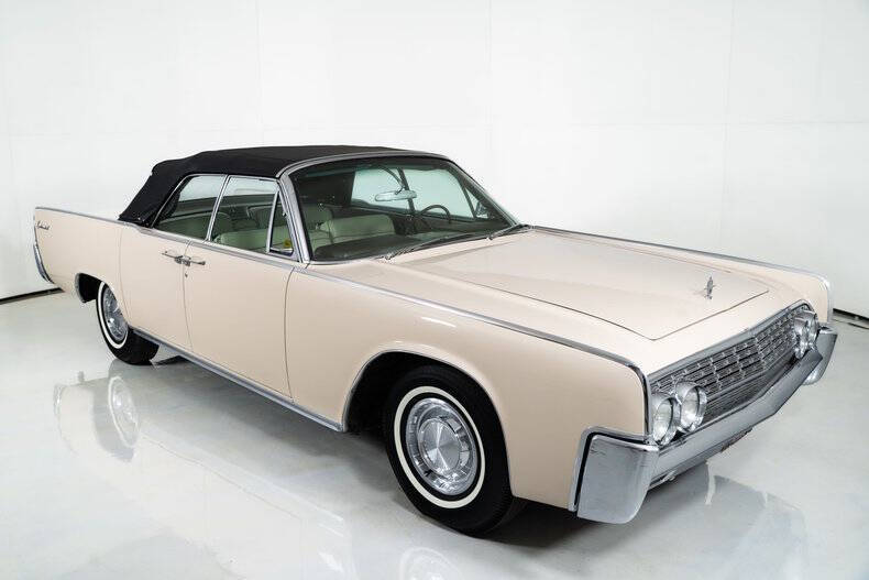 1962 Lincoln Continental