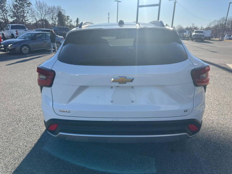 2024 Chevrolet Trax LT