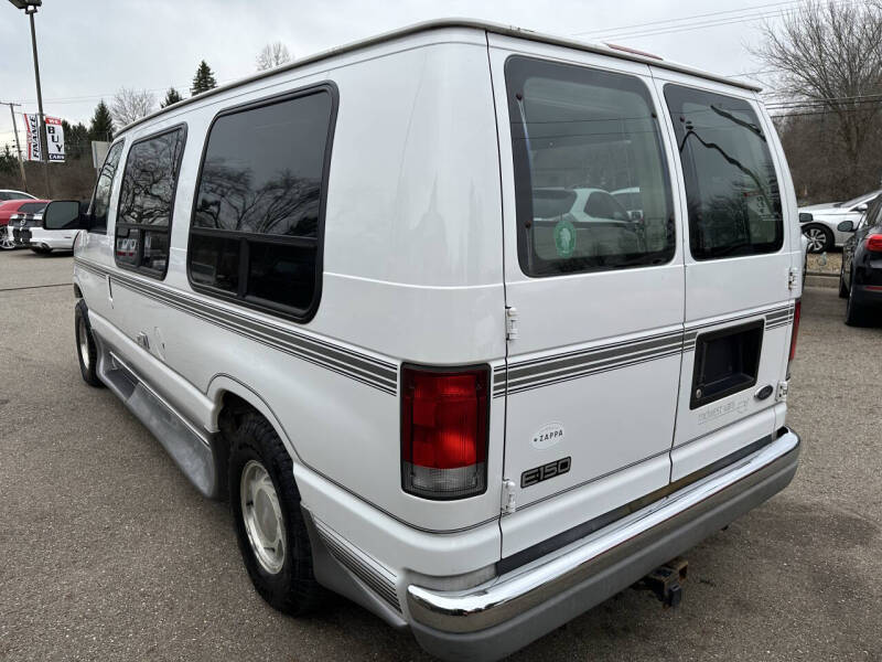 2000 Ford E-Series E-150