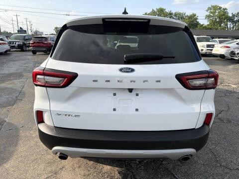 2024 Ford Escape Active