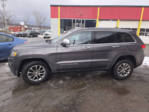 2015 Jeep Grand Cherokee for sale at Southern Vermont Auto in Bennington VT