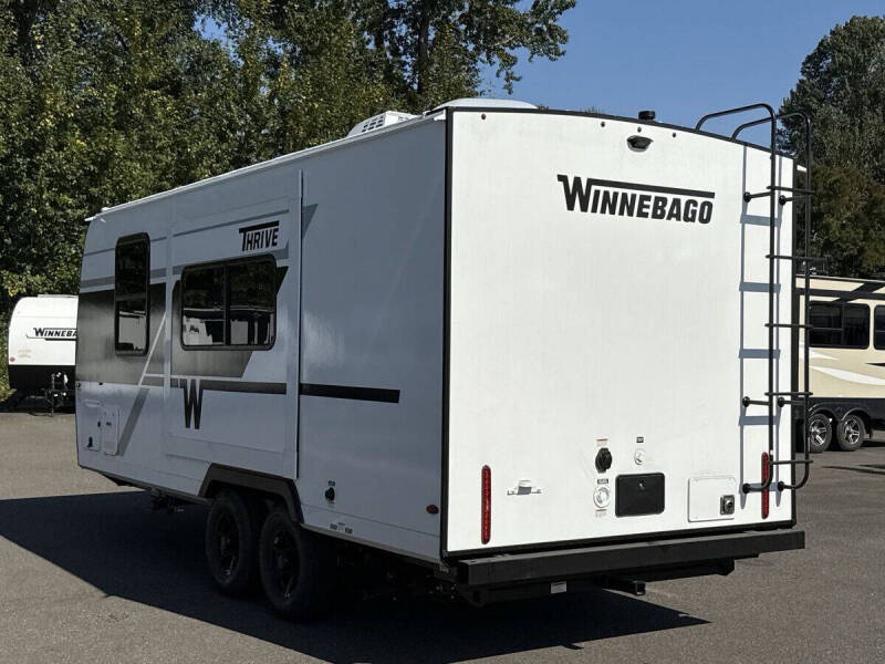2026 Winnebago Thrive