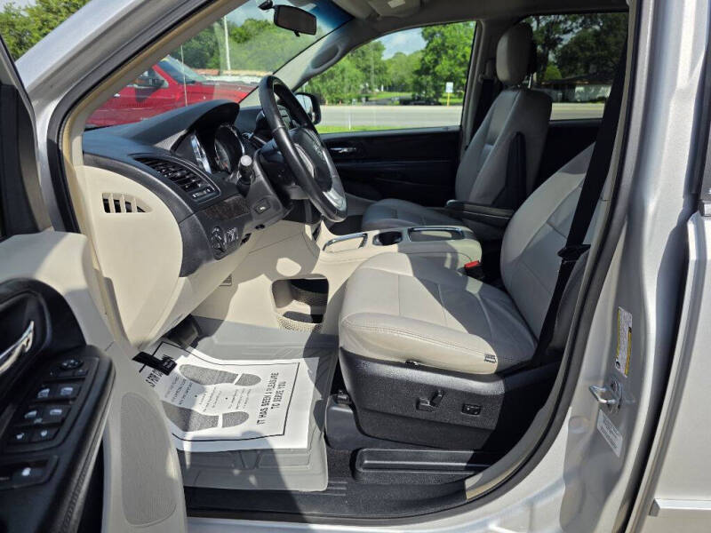 2012 Dodge Grand Caravan Crew