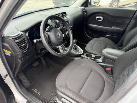 2015 Kia Soul +