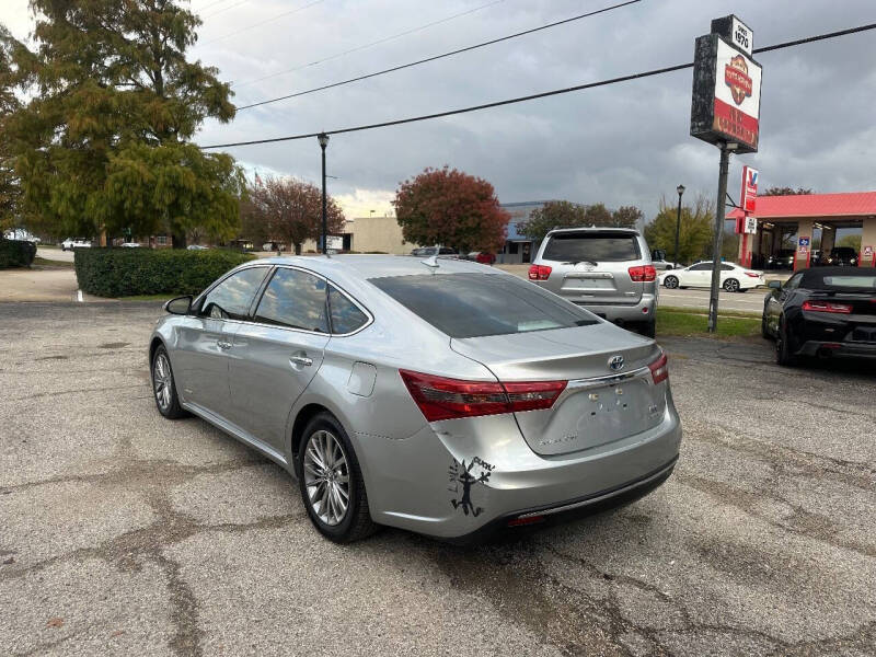 2016 Toyota Avalon Hybrid Limited
