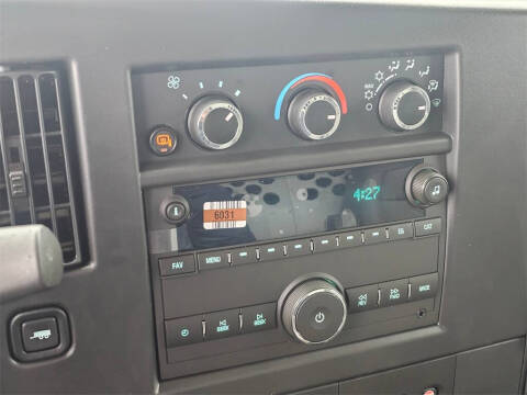 2025 Chevrolet Express 2500