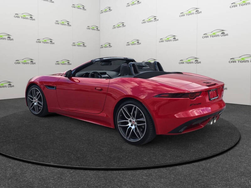 2018 Jaguar F-TYPE R-Dynamic