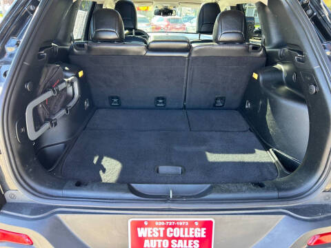 2018 Jeep Cherokee Trailhawk