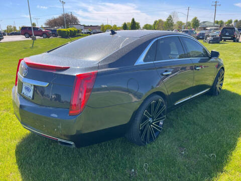 2013 Cadillac XTS Luxury Collection