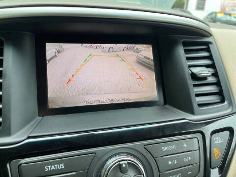 2014 Nissan Pathfinder S