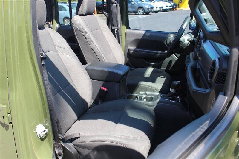 2021 Jeep Gladiator Sport S