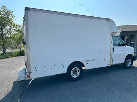 2018 Chevrolet Express 3500