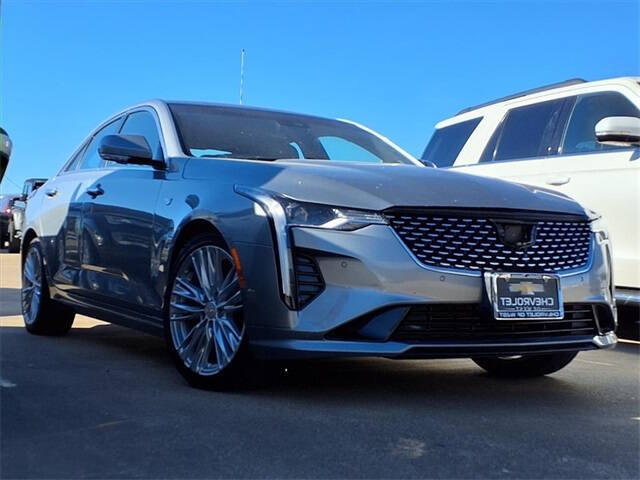 2023 Cadillac CT4 Premium Luxury