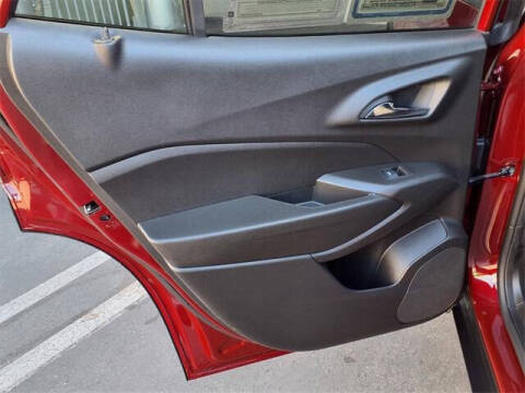 2024 Chevrolet Trax RS