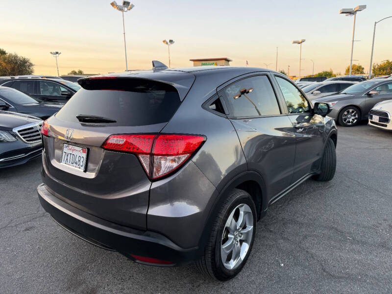 2017 Honda HR-V EX