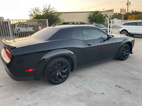 2021 Dodge Challenger SXT