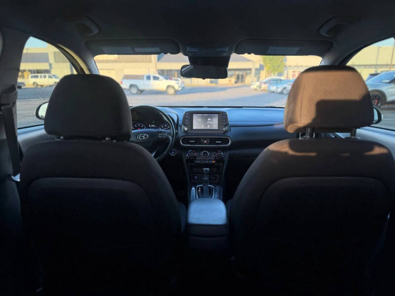 2021 Hyundai Kona SEL