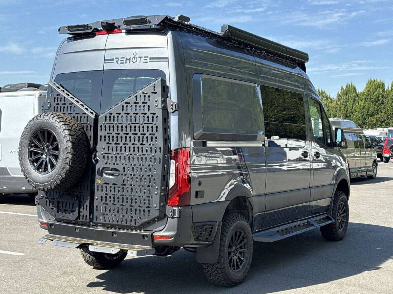 2025 Mercedes-Benz Sprinter