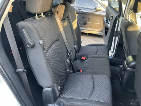2017 Dodge Journey SE
