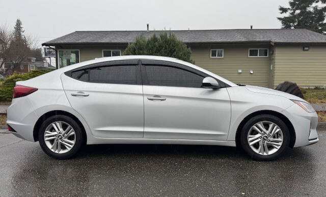 2019 Hyundai ELANTRA for sale at UTC Auto Brokers LLC in Everett, WA