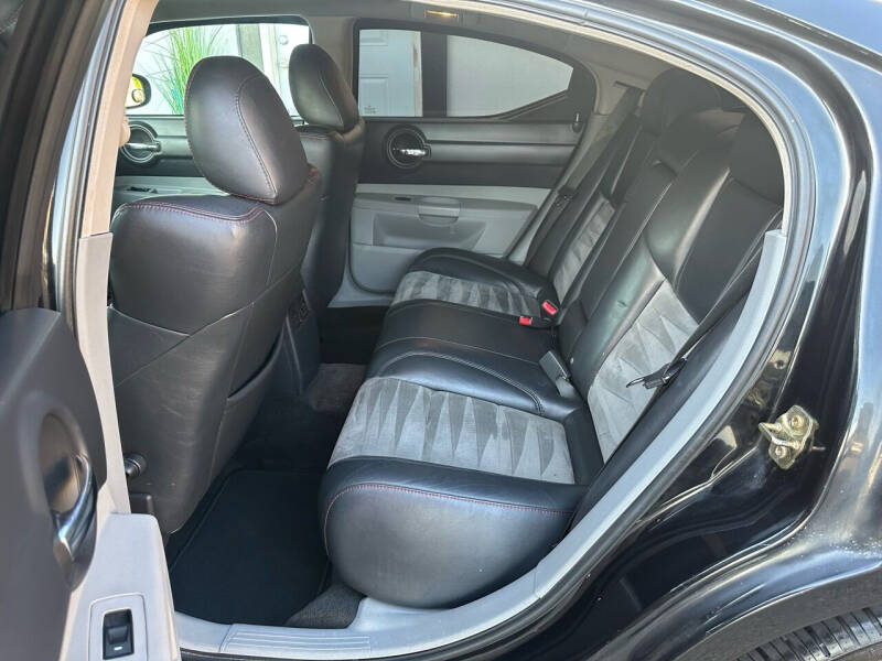 2006 Dodge Charger SRT-8