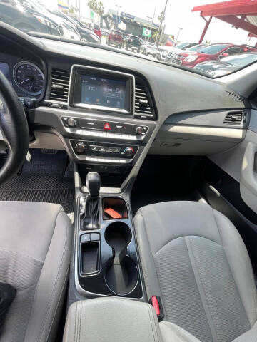 2019 Hyundai Sonata SE