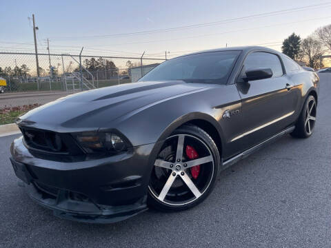 2012 Ford Mustang for sale at Gwinnett Luxury Motors in Buford GA