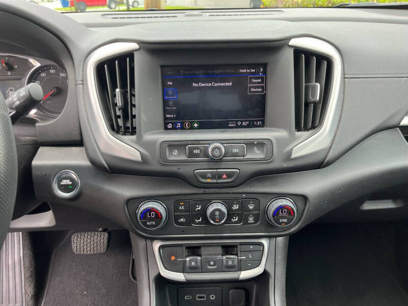 2024 GMC Terrain SLE