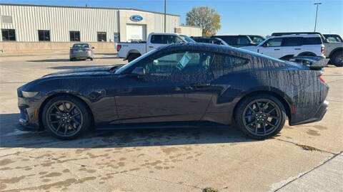 2025 Ford Mustang Dark Horse