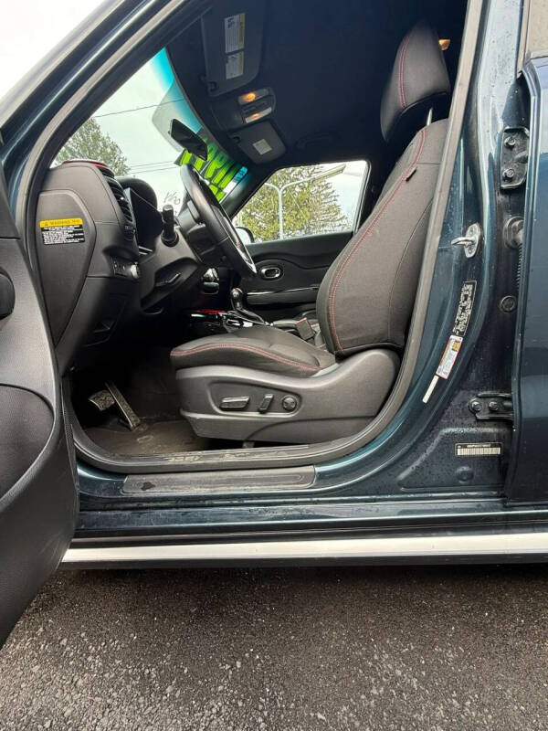2018 Kia Soul +