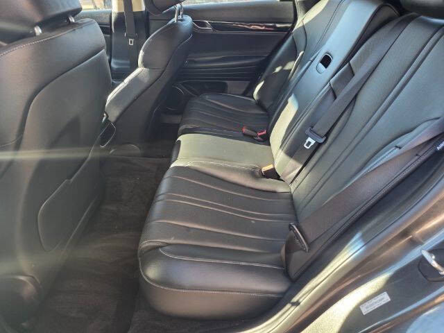 2023 Genesis G80