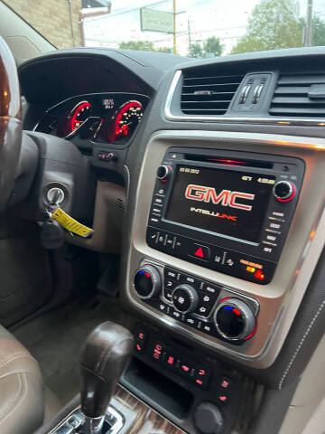 2014 GMC Acadia Denali
