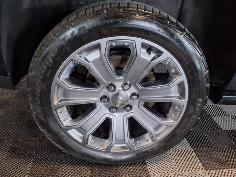 2018 GMC Yukon Denali