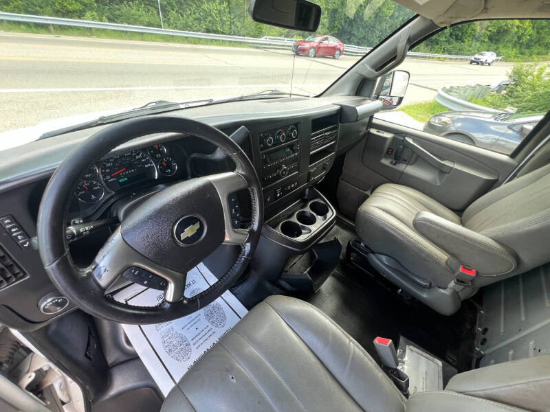 2018 Chevrolet Express 2500
